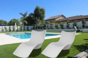 Chaise longue per giardino e piscina 